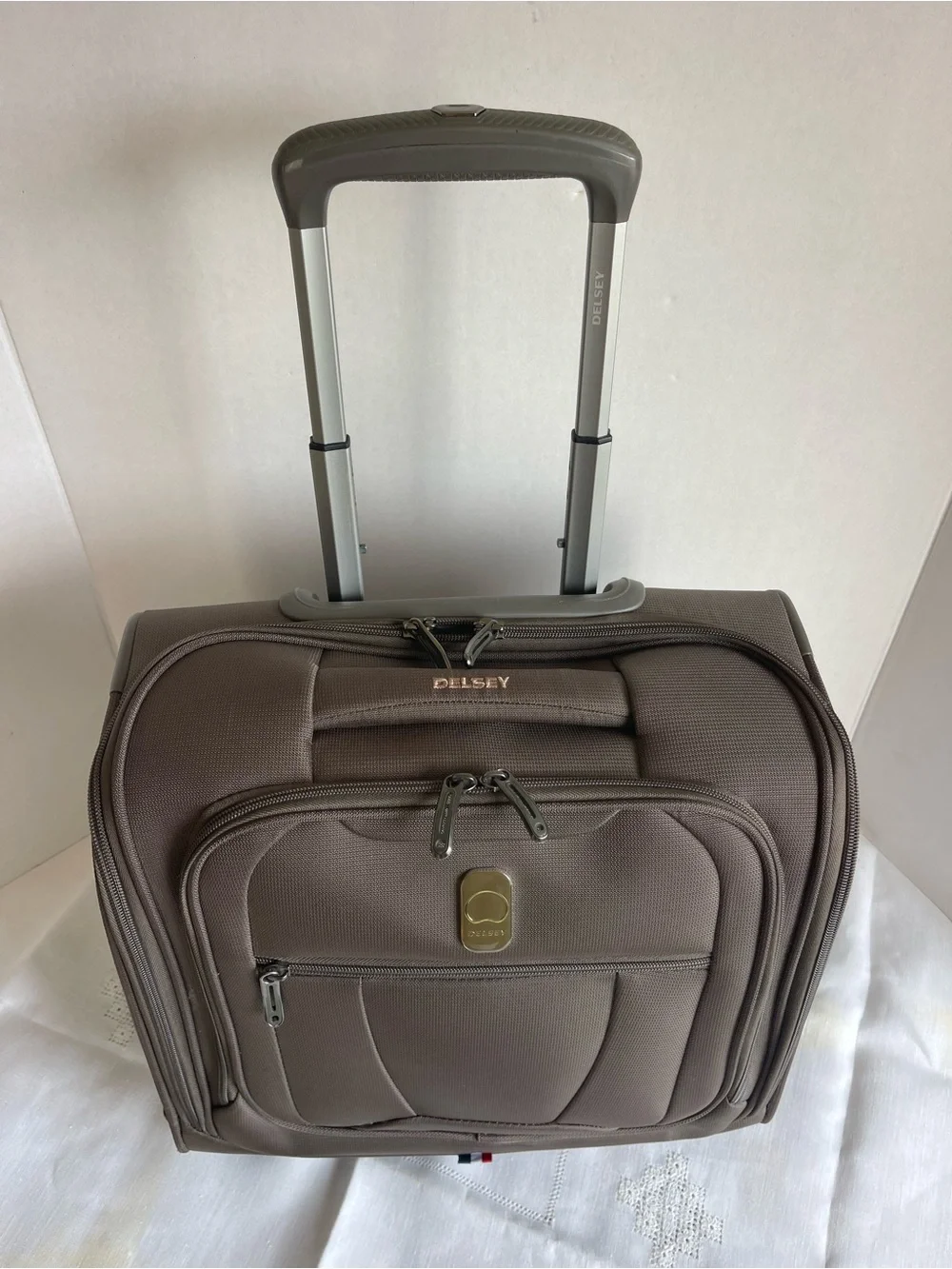 Delsey Paris delsey paris